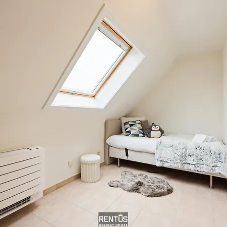 Hoezee - 400m From The With Garden & Petanque Court Βίλα *